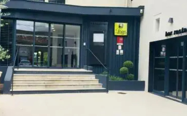 La Chartreuse Logis Hotel Restaurant