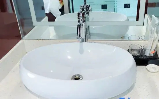 TONGSHENGBUSINESSHOTEL