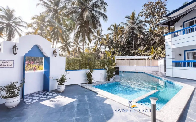 Navin S Vista Azul