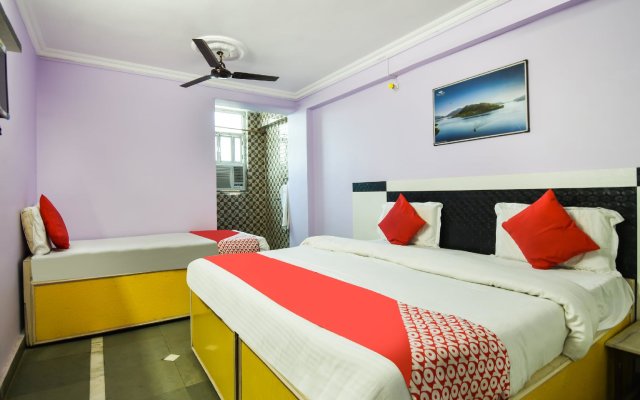 Hotel Mahesh by OYO Rooms