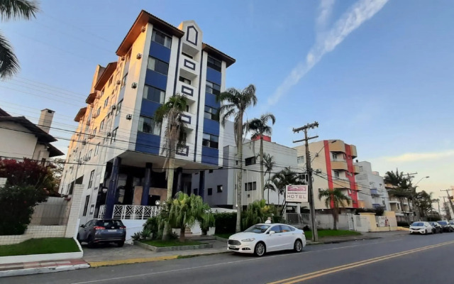 Gaivotas Praia Hotel