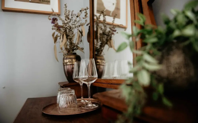 The Rabbit Hole Inn at Harvest Home