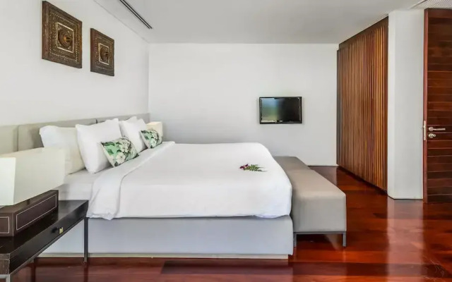 Laemsingh Villa 3a 4 Bedroom in Surin