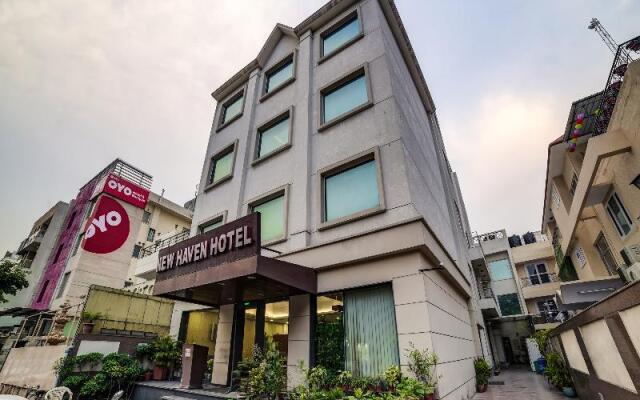 OYO Hotel: Capital O New Haven Hotel Near Lotus Temple