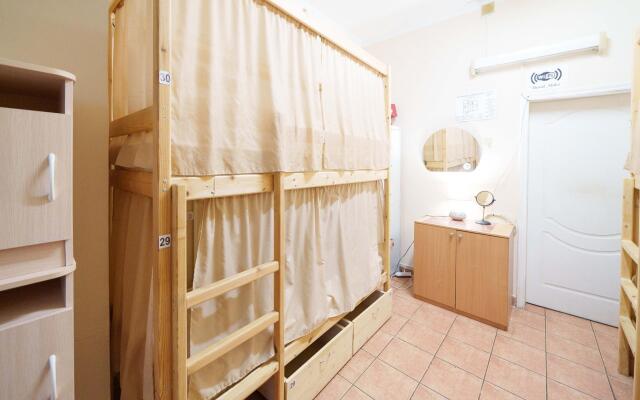 Maks Hostel
