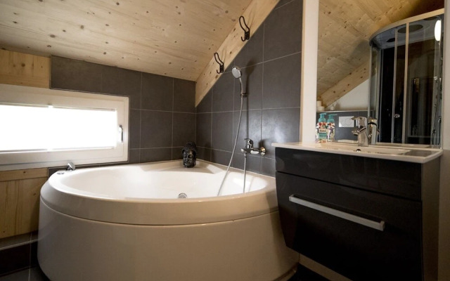 Luxurious Chalet Near Ski Area in Murau