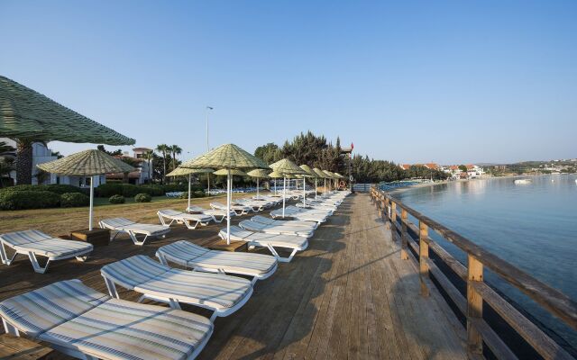 Altin Yunus Apart Beach Plus