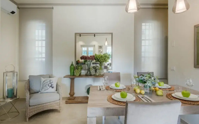 Egidio City Farmhouse