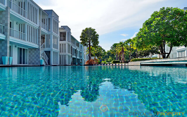 Malibu Hua Hin by Puppap