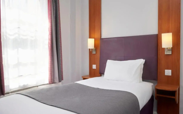 Wheatsheaf Hotel, Basingstoke