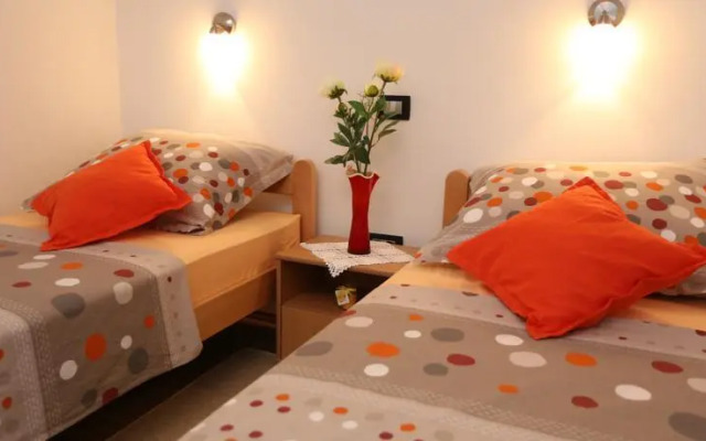 Apartment Jurin