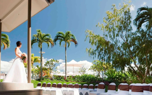 Pullman Cairns International