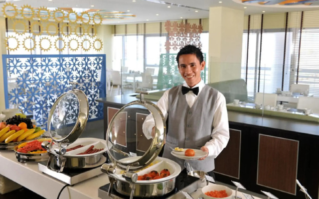 Al Raya Suites