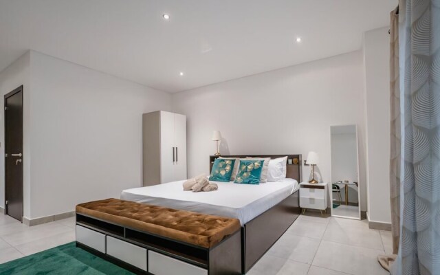 Signature Luxury Apartments