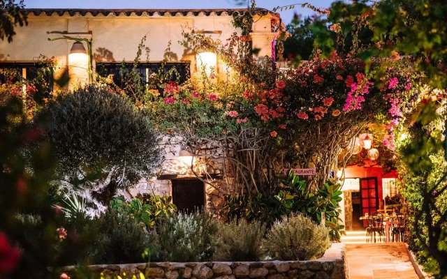 Pikes Ibiza - Adults Only