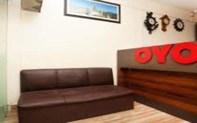 MeroStay 202 Hotel Shree Yantra