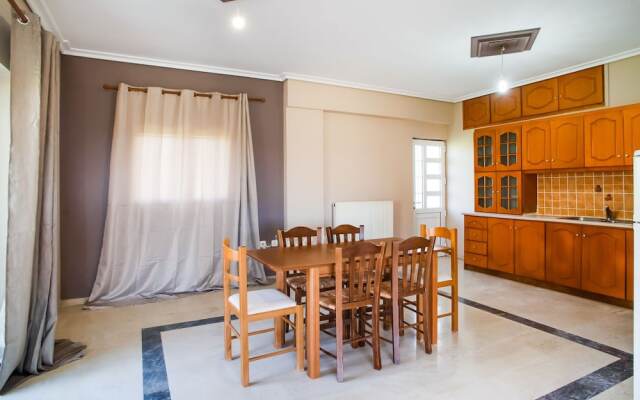 Secluded Apartment in Astakos near the Sea