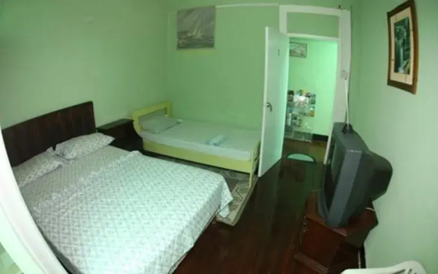Merriville Guest House