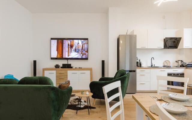 Essenza Charming Two BedRoom Apartment