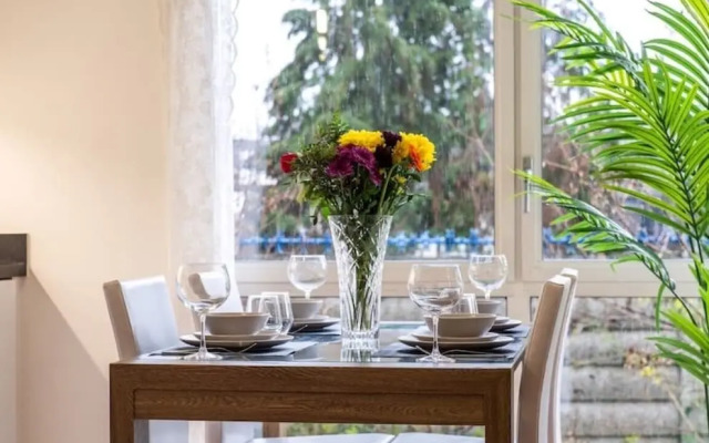 2 Bed-sleeps 6-free Parking-gym-terrace