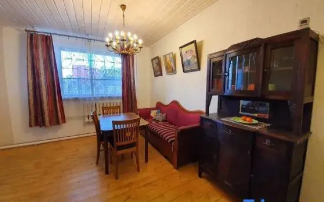Private Apartment in Tallin/Pelgurand "2A"