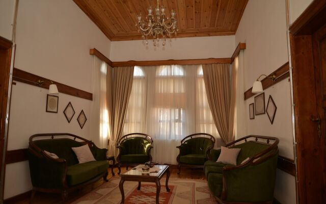 Cifte Konak Butik Otel