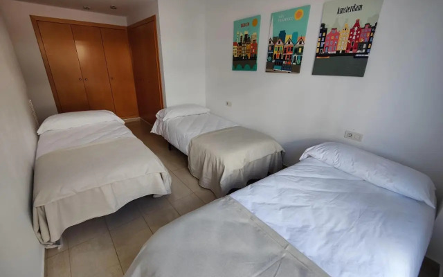 BADALONA BEACH APARTMENt