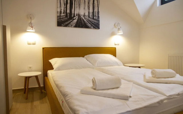 Golte Apartments
