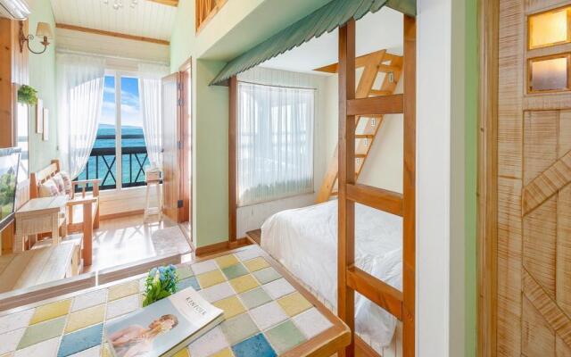 Ganghwa Hana & Alice spa Pension