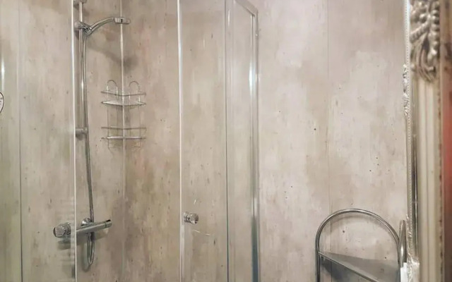 Akureyri Central Rooms