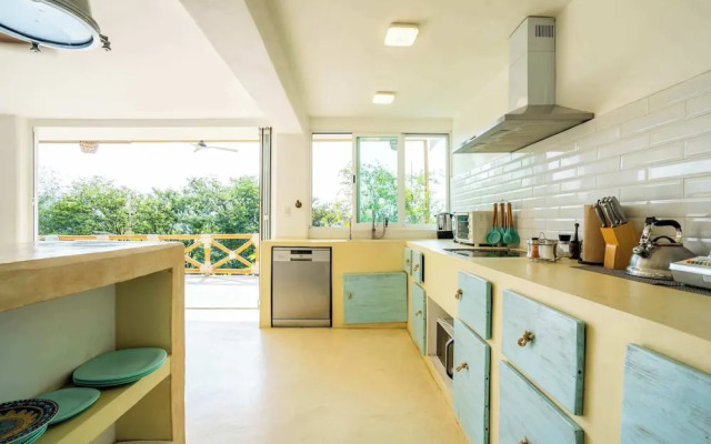 Luxury House Pool fire Pit & Lake view