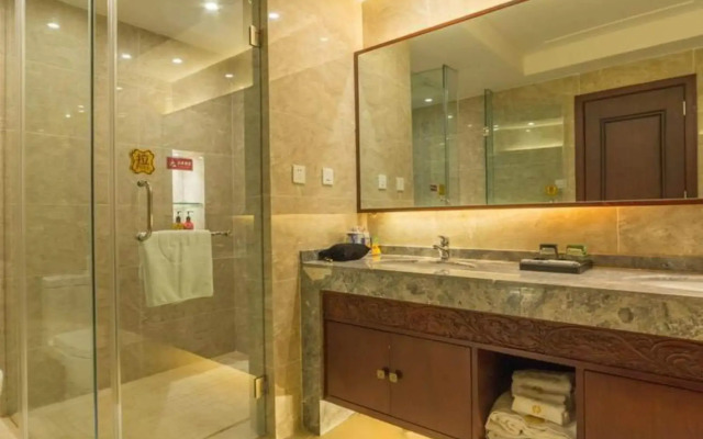 Dali Royle Hotel