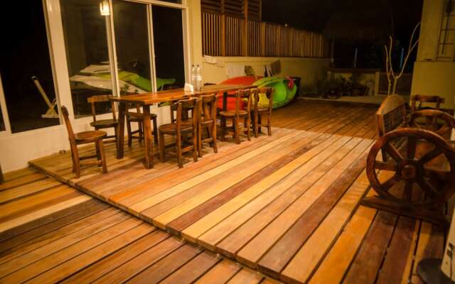 Golhaa View Inn By Tes