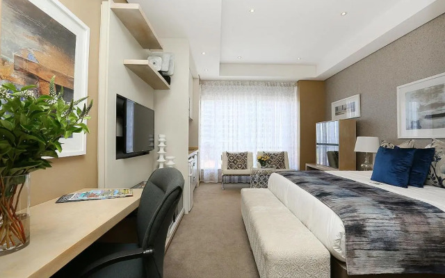 Sandton Skye Unit 702