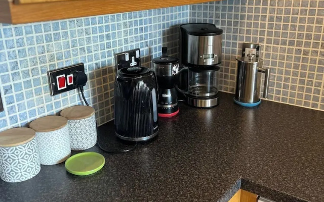 Cardiff Apt - Sleeps 6 - Castle & Stadium Nearby