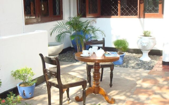 Blue Seas Tourist Guest House