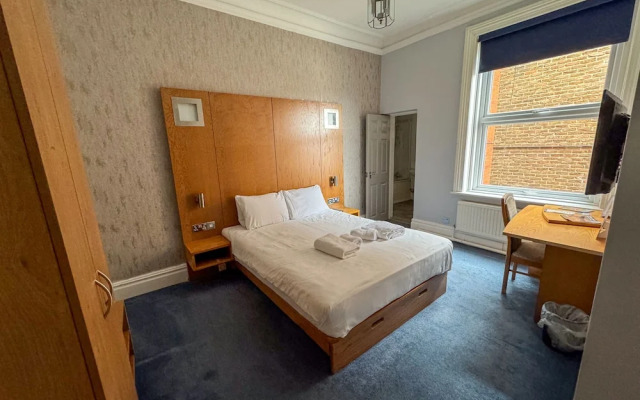 The New England Hotel