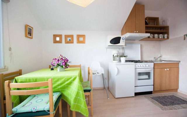 Studio Apartment Andrijana
