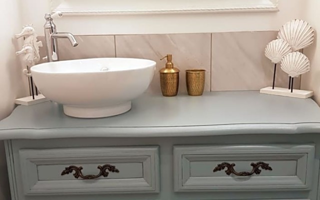 Au Chant Des Oiseaux (Adults Only)