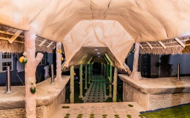 Gallani Suites Hotel