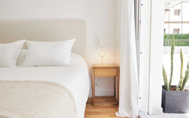 Shinny 2 bedrooms apartment