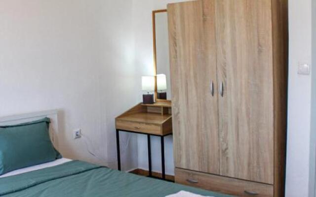 Lucid Dream Apt. Bozinis 2