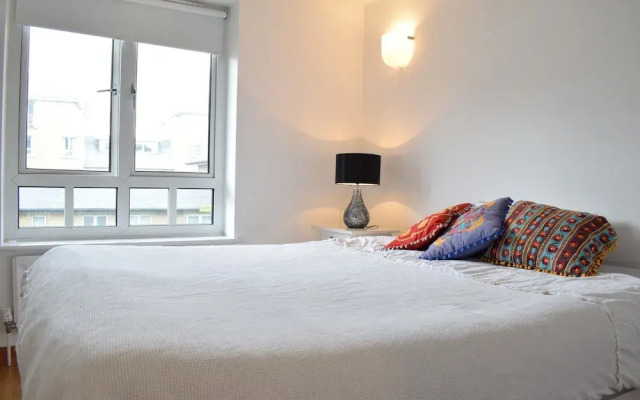 Modern 2 Bedroom Home In Maida Vale