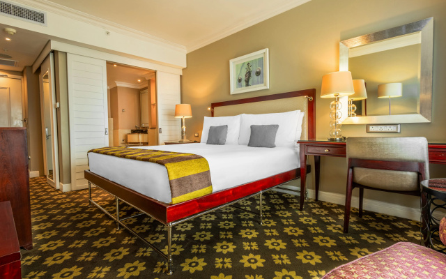 Hemingways Hotel