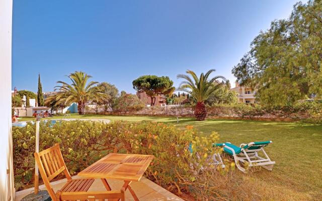 Vilamoura Delight With Pool by Homing