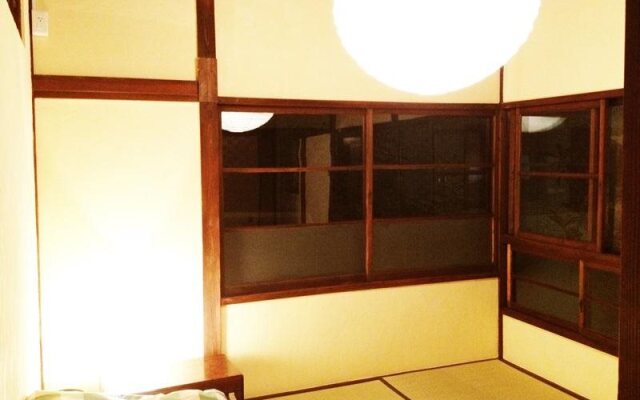 Hiroshima Guest House Roku