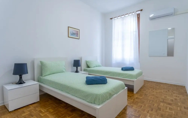Ricasoli Garden Modern Apartment