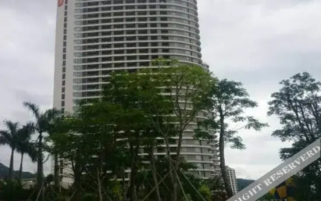 Penguin Holiday Hotel (Huidong Ocean Park)