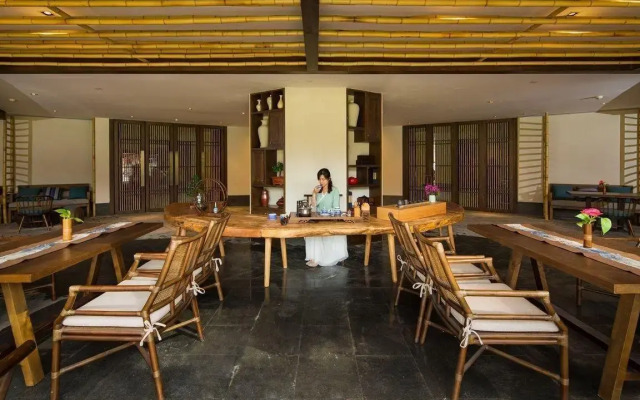 Sun Forest Resort Hotel