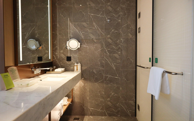 Holiday Inn Fuyang